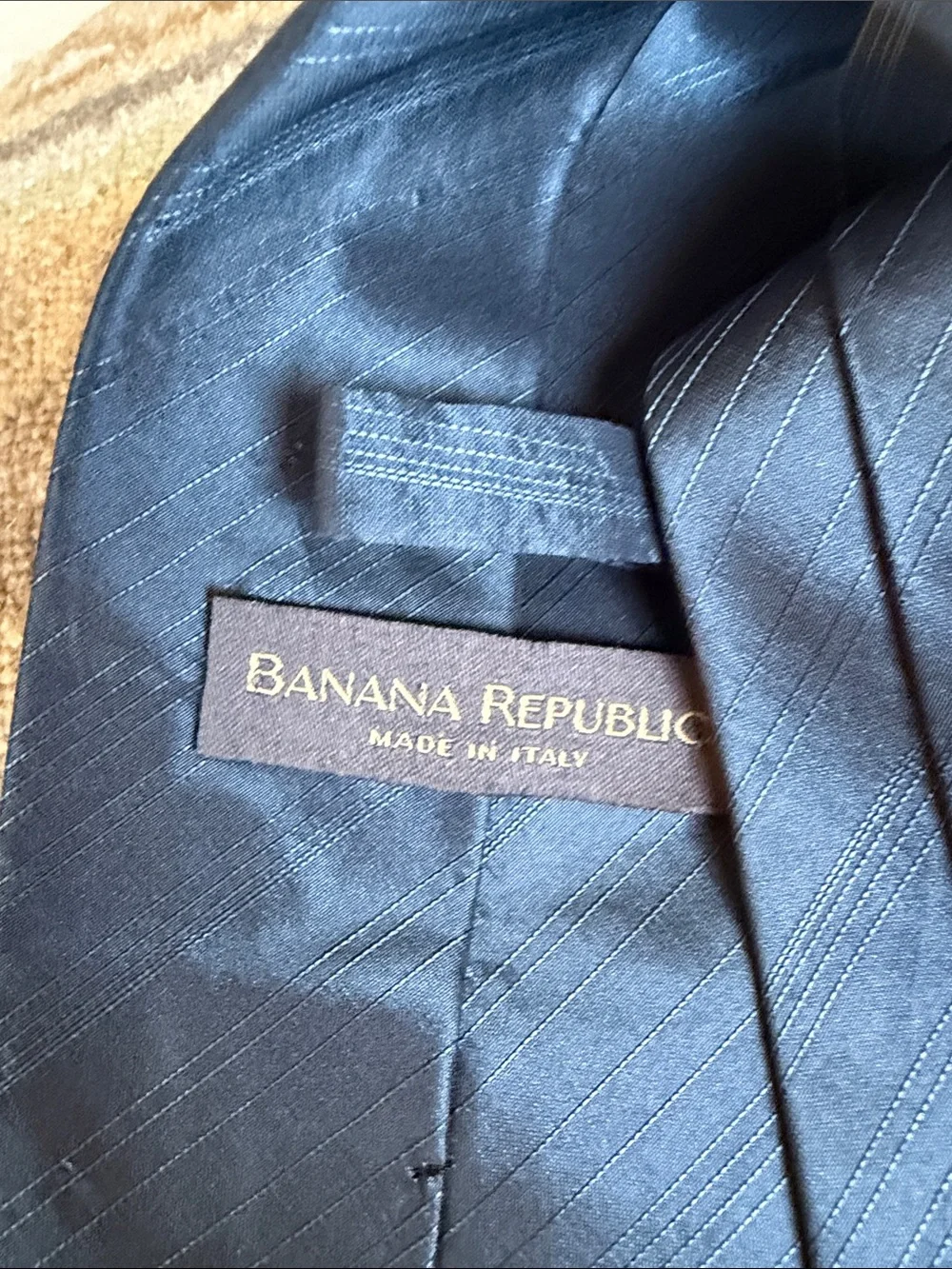 Banana Republic Men's Classic Textured Black Tie made in Italy